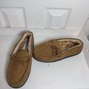 AIRWALK‎ MENS SIZE 9 BROWN/TAN FAUX SUEDE SLIP ON SLIPPERS EUC